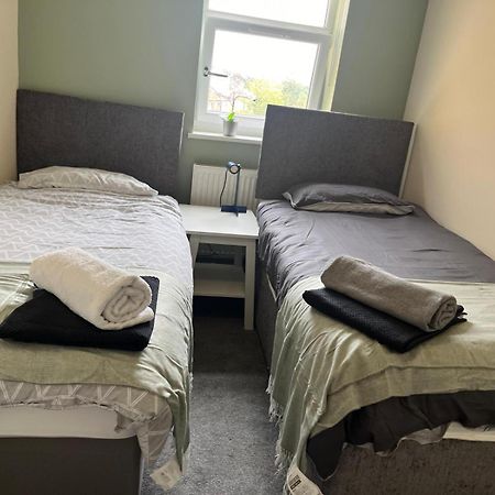 Short Term Lets From £15 Per Person Per Night Apartman Bristol Kültér fotó