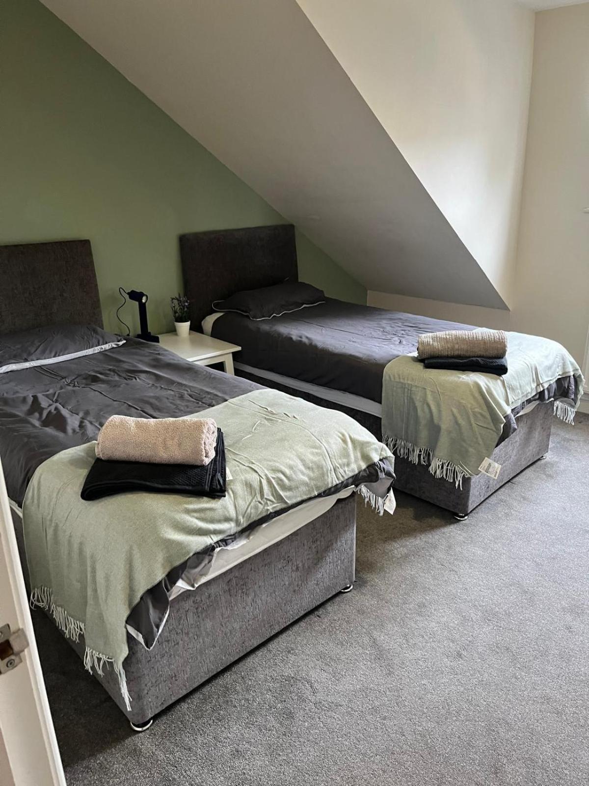 Short Term Lets From £15 Per Person Per Night Apartman Bristol Kültér fotó